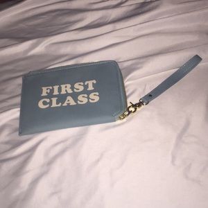 🕶Ban.do Travel Wristlet